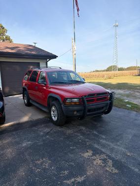 Red 2003 Dodge Durango Sport
