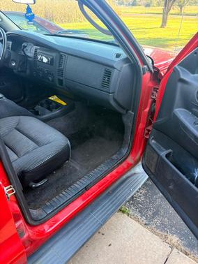Red 2003 Dodge Durango Sport