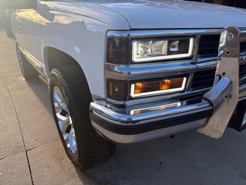 1996 Chevrolet Tahoe Base