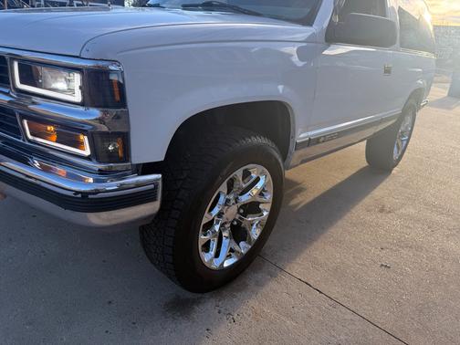 1996 Chevrolet Tahoe Base