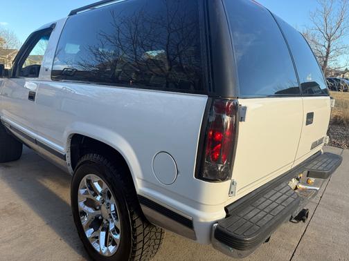 1996 Chevrolet Tahoe Base