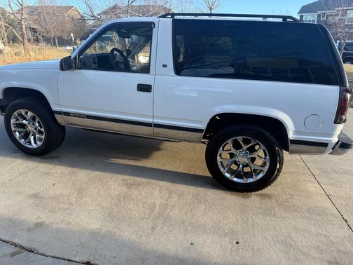 1996 Chevrolet Tahoe Base