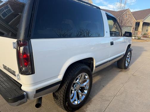 1996 Chevrolet Tahoe Base