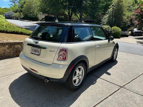 2011 MINI Cooper Base