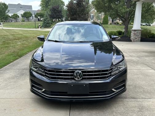 2018 Volkswagen Passat 2.0T SE