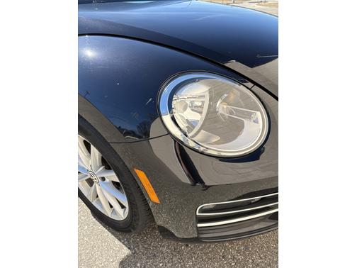 2017 Volkswagen Beetle 1.8T SEL