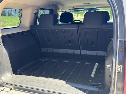 2008 Hummer H3 Base