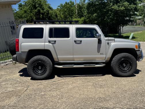 2008 Hummer H3 Base