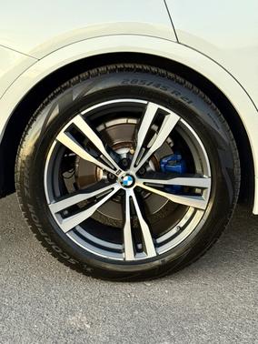 2019 BMW X7 xDrive50i