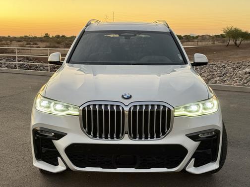 2019 BMW X7 xDrive50i