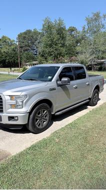 Gray 2015 Ford F-150 XLT