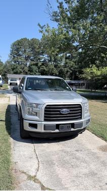 Gray 2015 Ford F-150 XLT