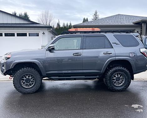 Photo 3 of 12 of 2020 Toyota 4Runner TRD Off Road Premium