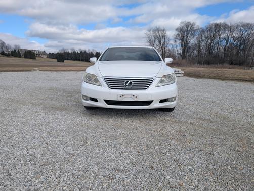 White 2010 Lexus LS 460 Base