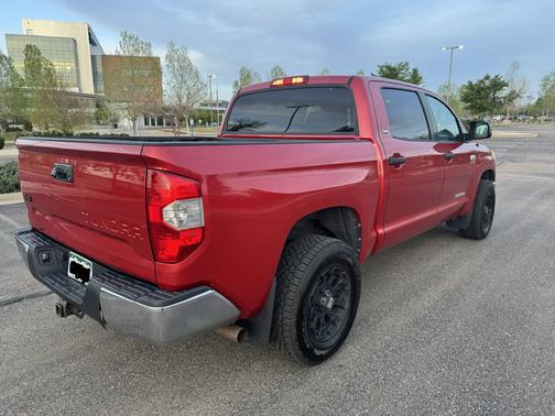 Red 2014 Toyota Tundra SR5