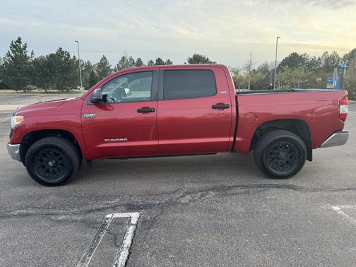Red 2014 Toyota Tundra SR5