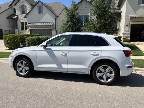 2018 Audi Q5 2.0T Premium Plus