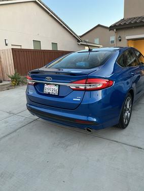 Blue 2017 Ford Fusion SE