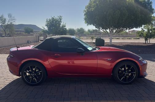 2016 Mazda MX-5 Miata Club