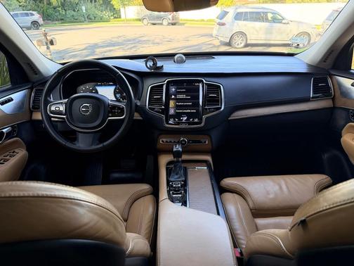 Gray 2016 Volvo XC90 T6 Inscription