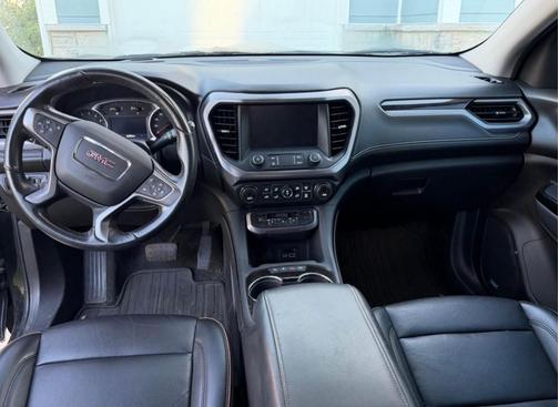 Black 2021 GMC Acadia AT4