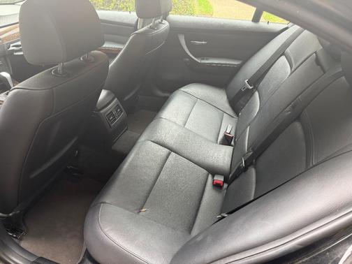 Black 2011 BMW 328 i