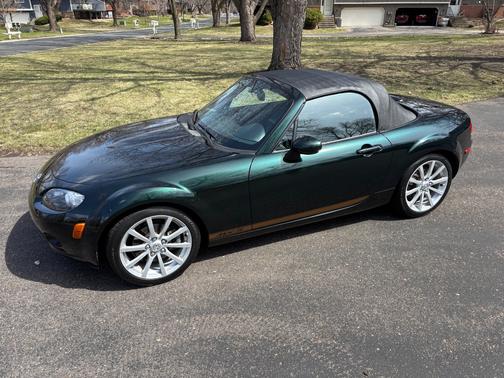 Green 2007 Mazda MX-5 Miata Touring