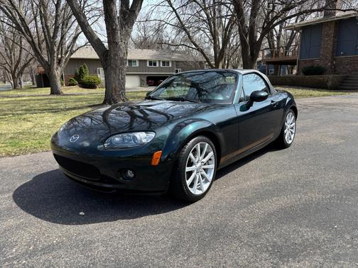 Green 2007 Mazda MX-5 Miata Touring