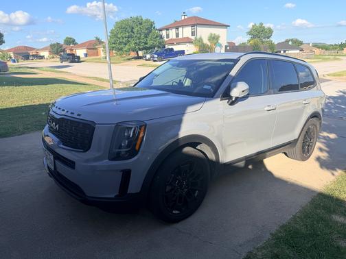 Gray 2022 Kia Telluride EX