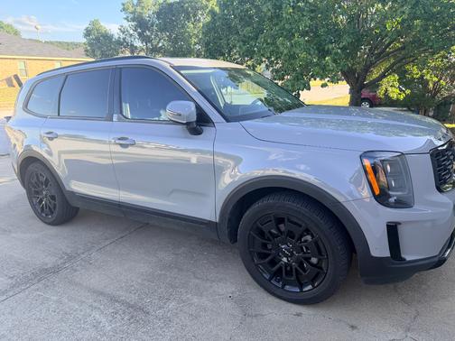 Gray 2022 Kia Telluride EX