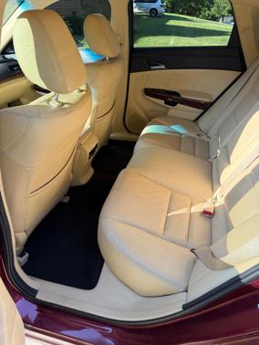 Red 2010 Honda Accord Crosstour EX-L