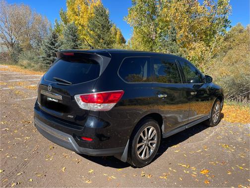 2013 Nissan Pathfinder S