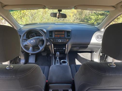 2013 Nissan Pathfinder S
