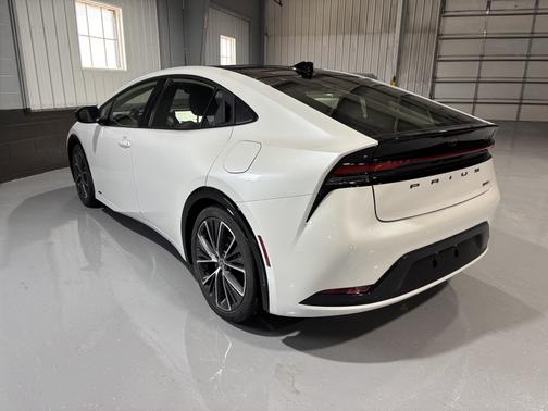 2023 Toyota Prius XLE