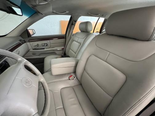 1997 Cadillac DeVille d'Elegance