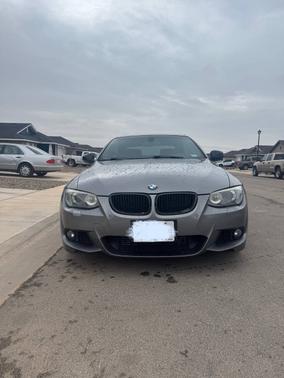 2012 BMW 335 is