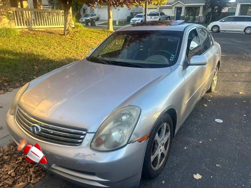 2003 INFINITI G35 Base