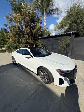 2022 Audi e-tron GT Premium Plus