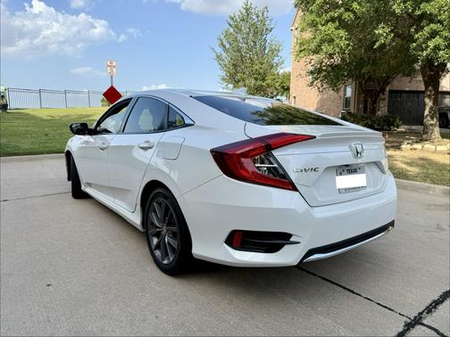White 2021 Honda Civic EX