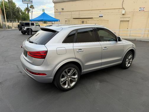 Gray 2015 Audi Q3 2.0T Prestige
