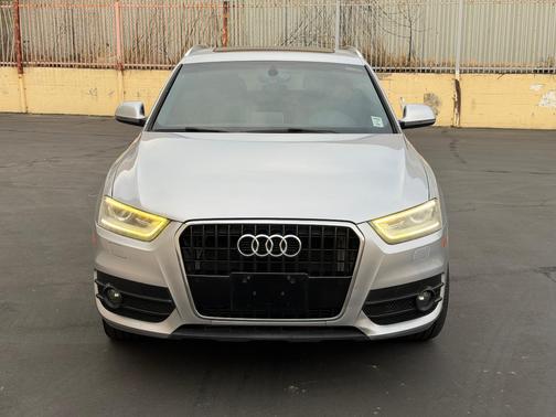 Gray 2015 Audi Q3 2.0T Prestige