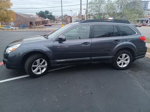 2014 Subaru Outback 2.5i Premium