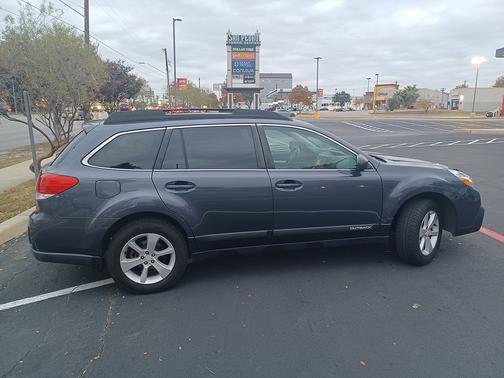2014 Subaru Outback 2.5i Premium
