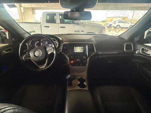 Black 2015 Jeep Grand Cherokee Laredo