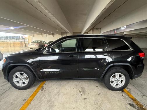 Black 2015 Jeep Grand Cherokee Laredo
