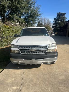 2005 Chevrolet Silverado 2500 LS H/D Crew Cab