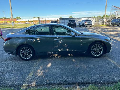 Gray 2018 INFINITI Q50 3.0t LUXE