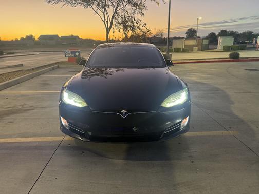2019 Tesla Model S 100D