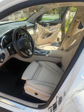 White 2019 Mercedes-Benz GLC 300 Base