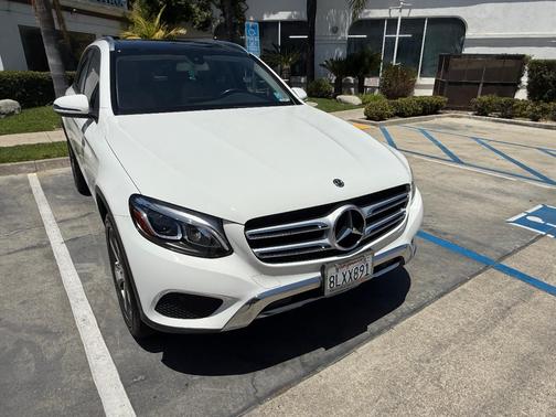 White 2019 Mercedes-Benz GLC 300 Base